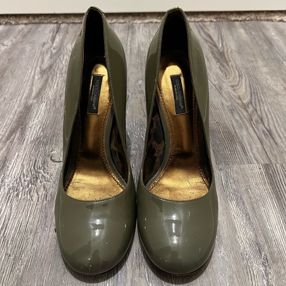 Dolce and Gabbana Patent Leather Round Toe Cylinder Heel